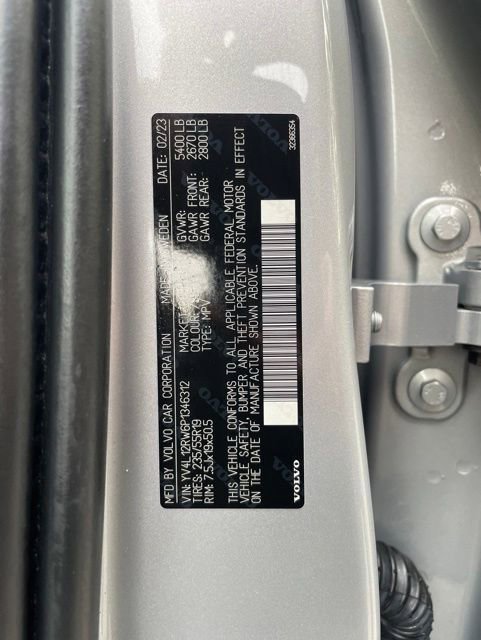 Certified 2023 Volvo XC60 B5 Plus AWD/4WD image 27
