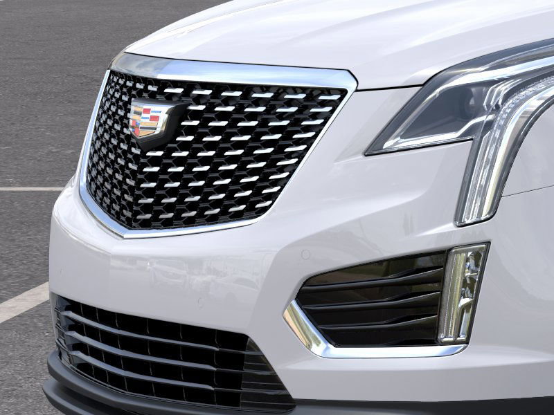New 2025 Cadillac XT5 Luxury image 13