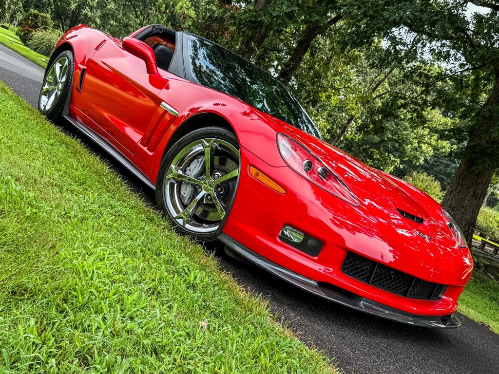 Used 2013 Chevrolet Corvette Grand Sport w/ 3LT Preferred Equipment Group RWD image 32