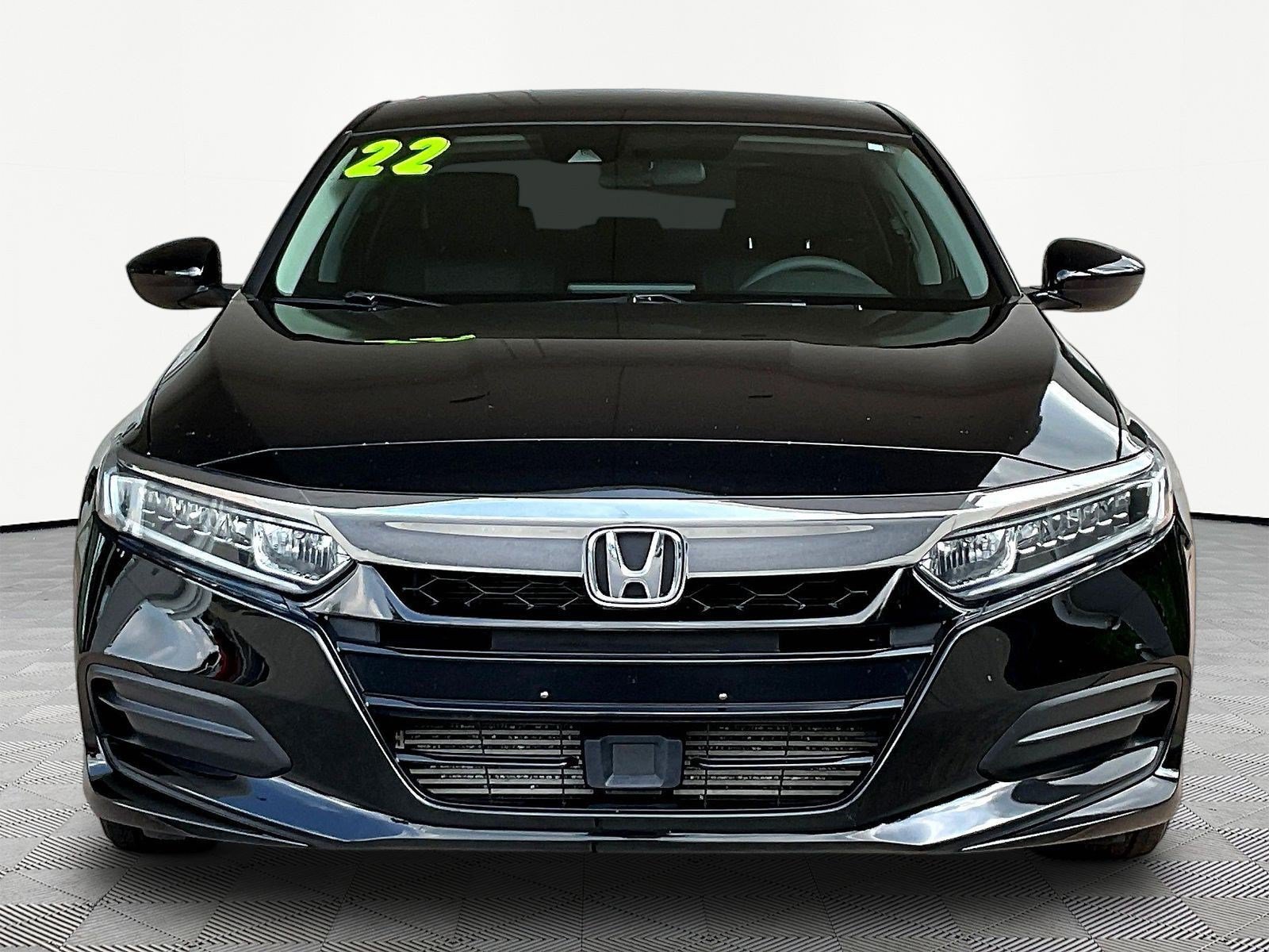 Used 2018 Honda Accord LX image 2