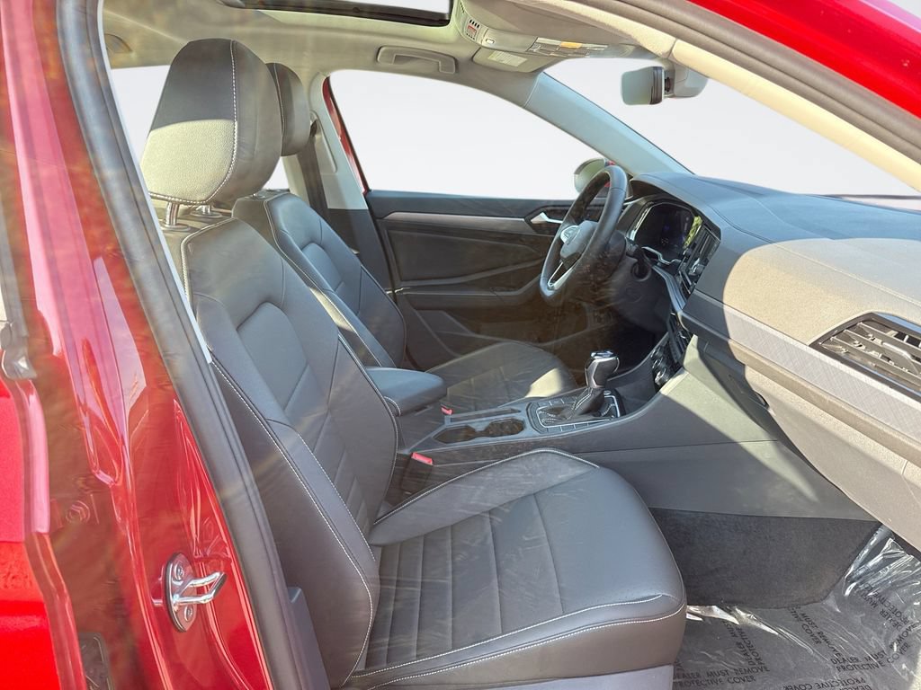 Used 2024 Volkswagen Jetta SE FWD image 26