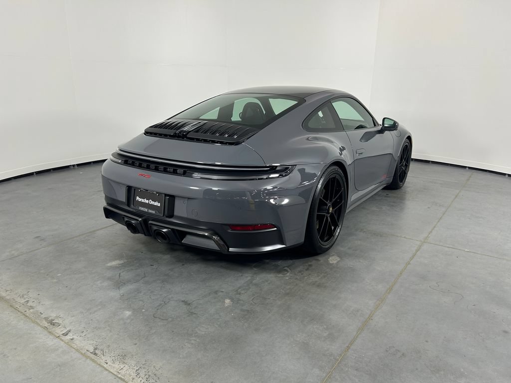 Used 2026 Porsche 911 Carrera GTS RWD image 7