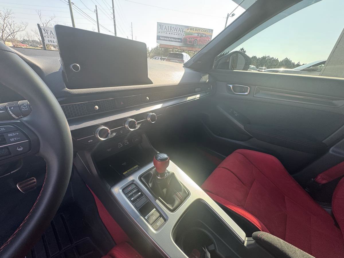 Used 2024 Honda Civic Type R image 16