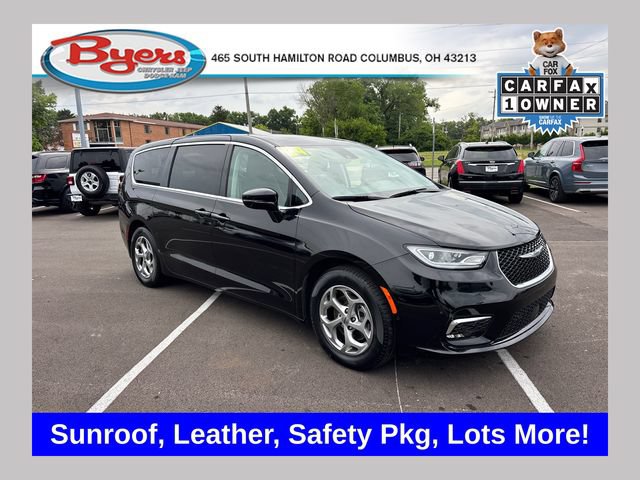 Used 2024 Chrysler Pacifica Limited w/ Trailer Tow Group FWD image 1