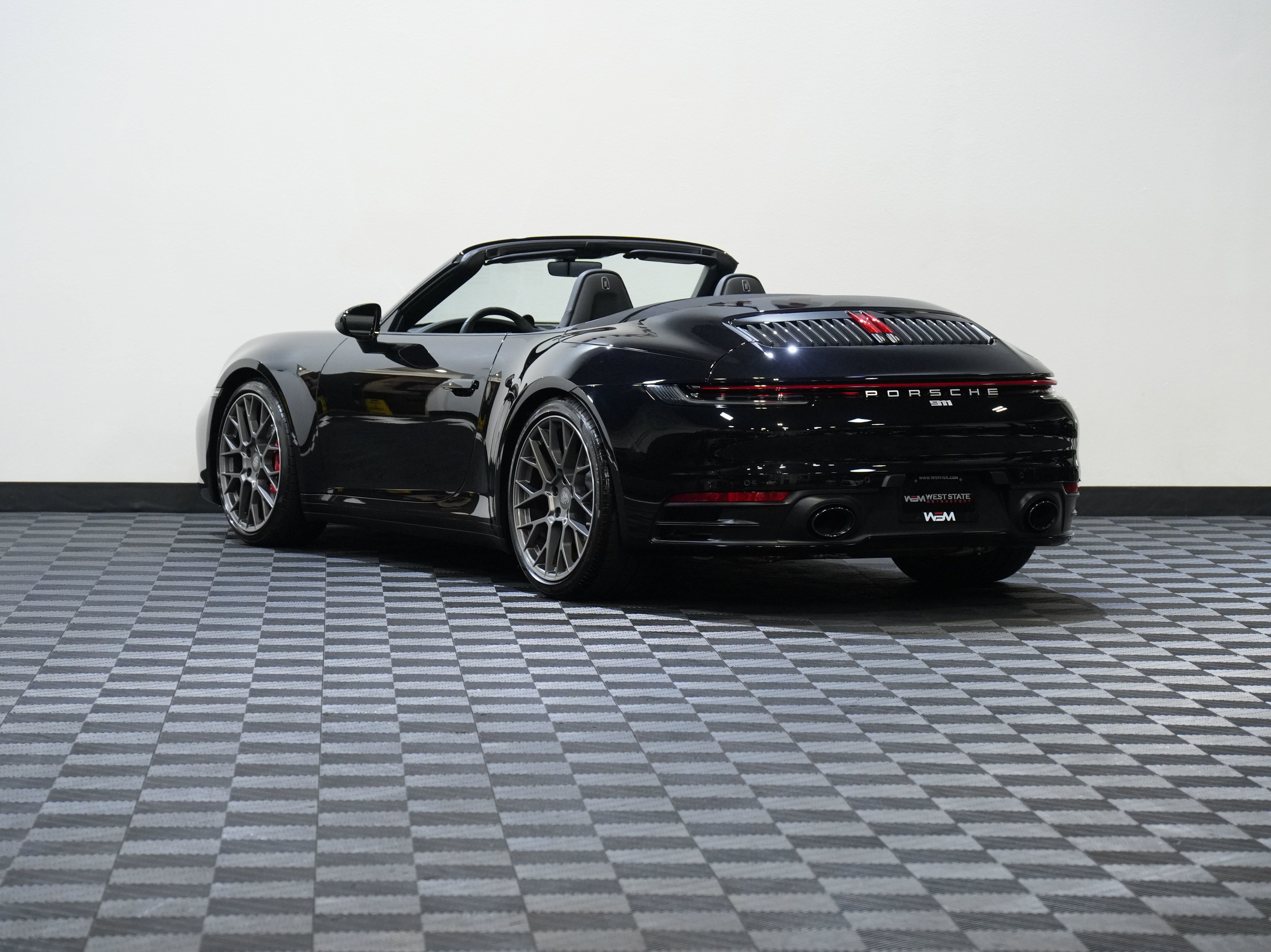 Used 2021 Porsche 911 Carrera S image 9