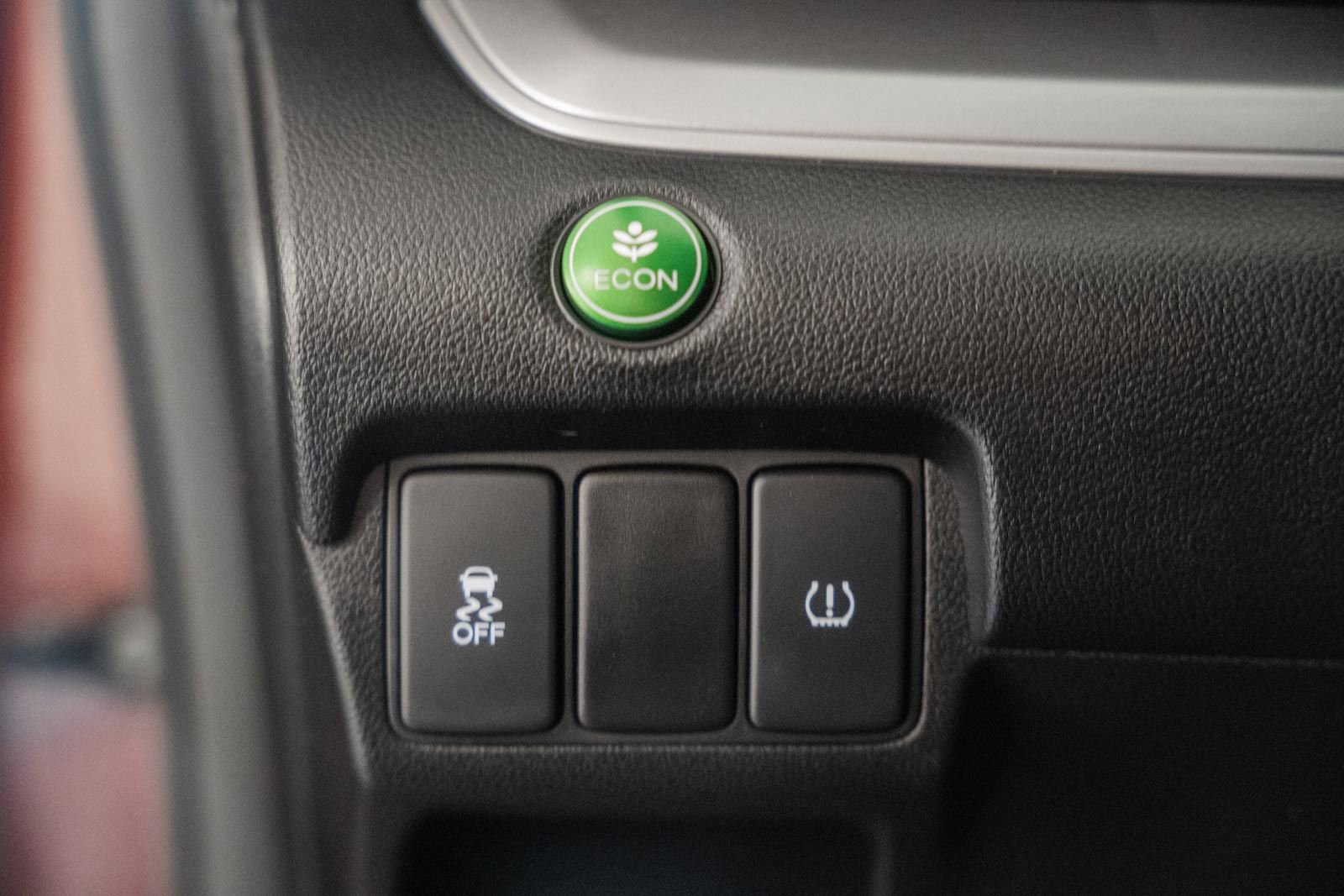 Used 2015 Honda CR-V LX image 40