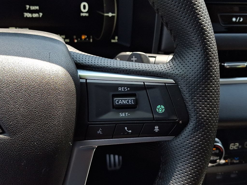 Used 2025 Mitsubishi Outlander SEL AWD/4WD image 24