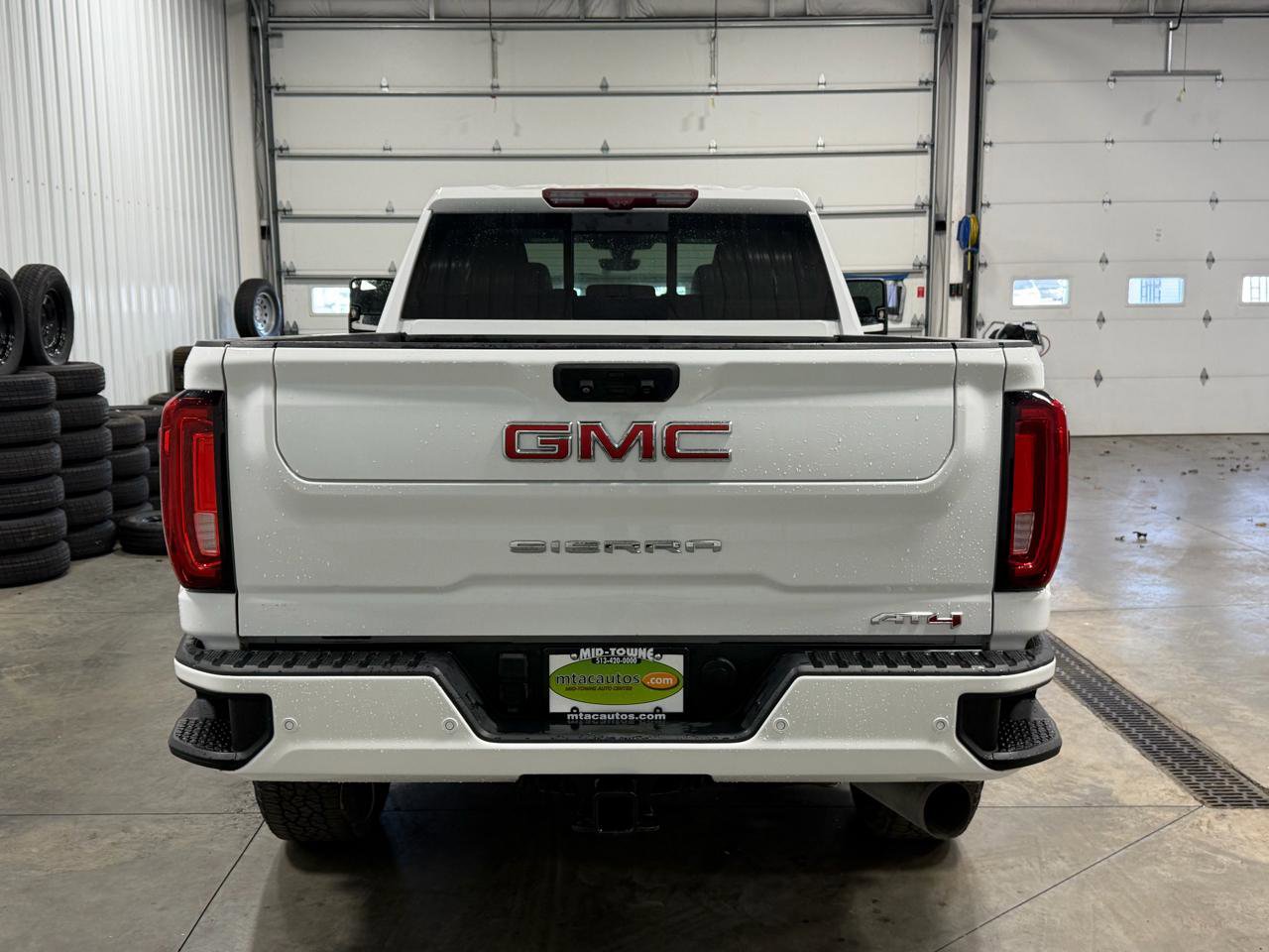 Used 2020 GMC Sierra 3500 AT4 w/ AT4 Premium Package AWD/4WD image 17