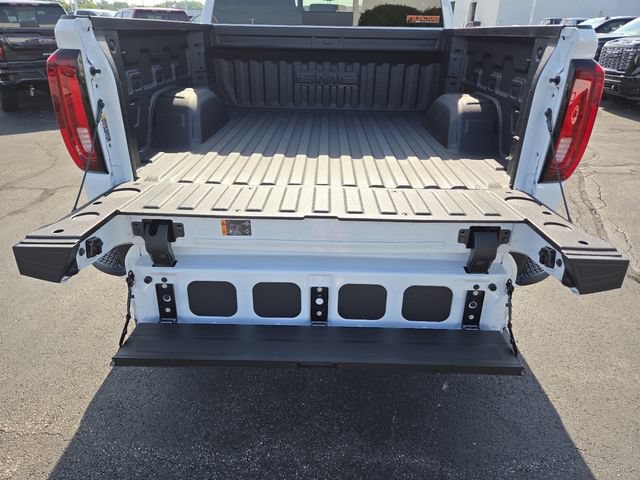 New 2026 GMC Sierra 1500 AT4 w/ AT4 Premium Package AWD/4WD image 24