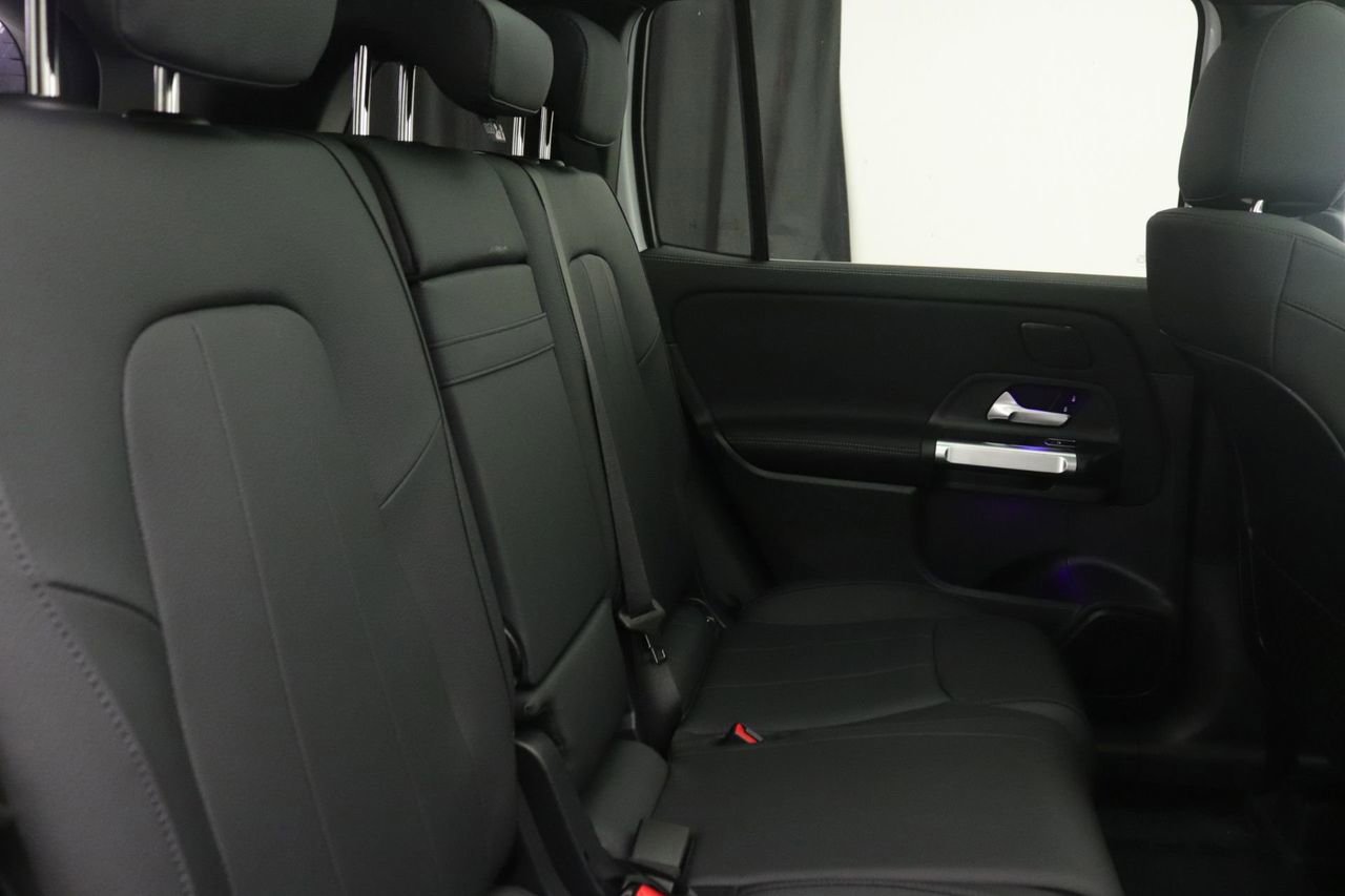 New 2026 Mercedes-Benz GLB 250 image 10