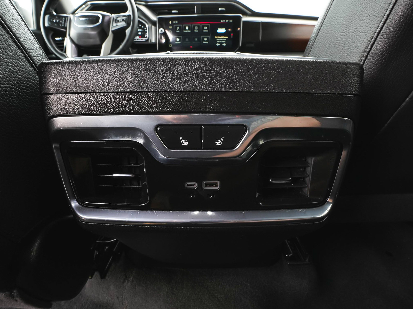 Used 2024 GMC Sierra 1500 Denali w/ Denali Reserve Package AWD/4WD image 40