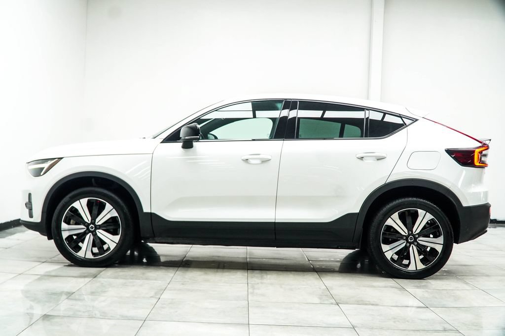 Used 2023 Volvo C40 Recharge Core AWD/4WD image 11