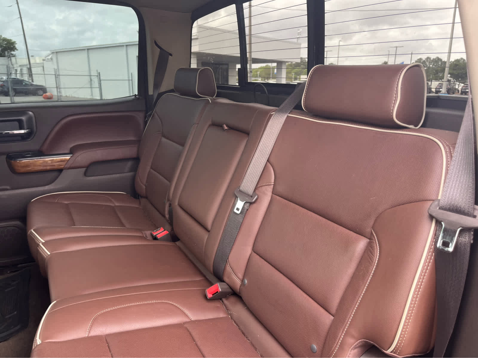 Used 2015 Chevrolet Silverado 2500 High Country w/ High Country Premium Package image 10