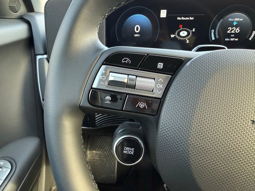 Certified 2025 Hyundai Ioniq 5 SEL image 21