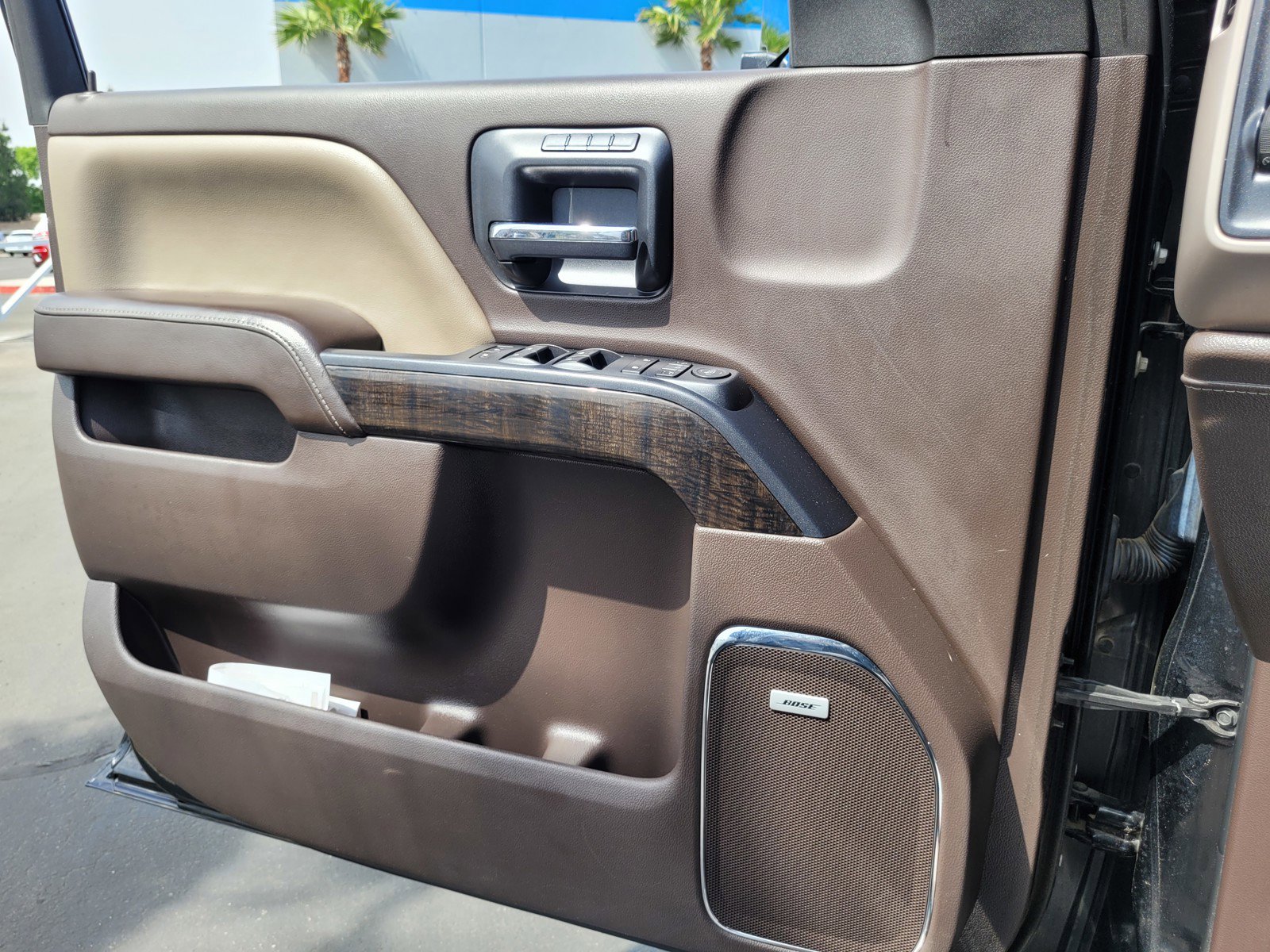 Used 2015 GMC Sierra 2500 Denali w/ Duramax Plus Package image 25