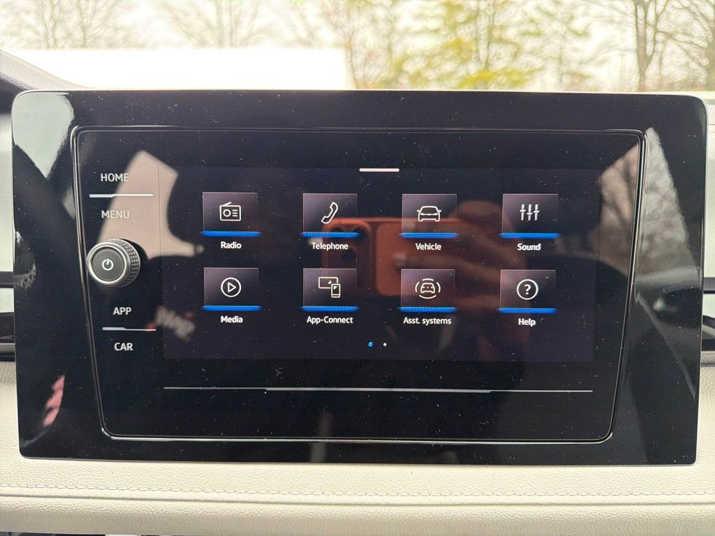 New 2026 Volkswagen Taos S image 19