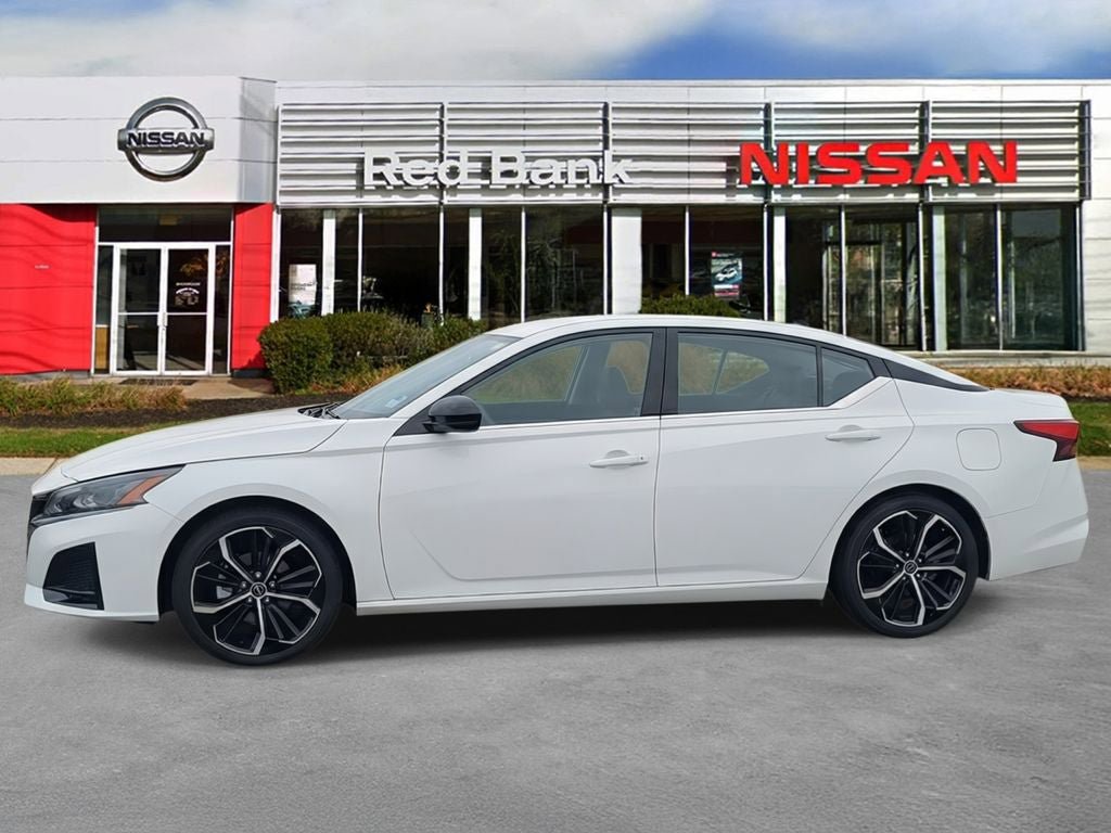 Used 2024 Nissan Altima 2.5 SR image 5