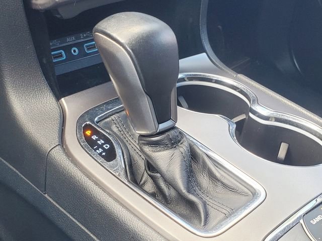 Used 2019 Jeep Grand Cherokee Laredo image 28