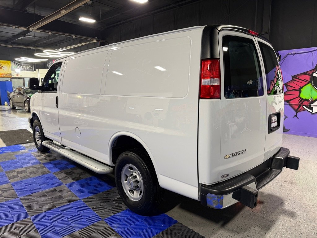 Used 2024 Chevrolet Express 2500 w/ Driver Convenience Package image 3