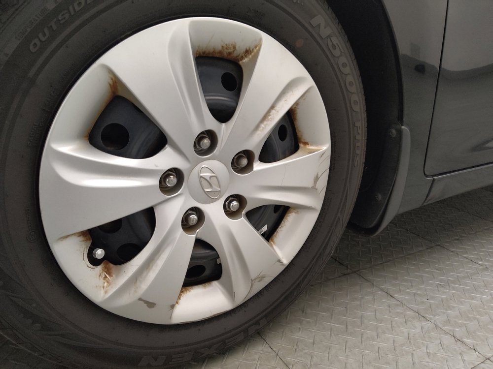Used 2016 Hyundai Elantra SE FWD image 31
