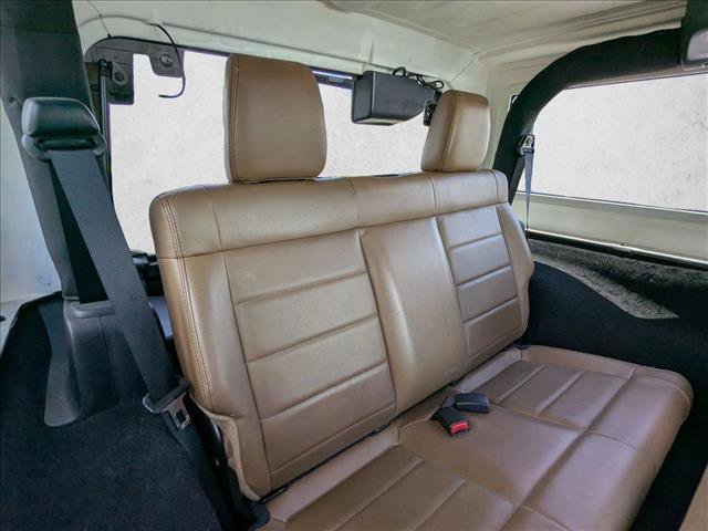 Used 2012 Jeep Wrangler Sahara w/ Connectivity Group AWD/4WD image 14