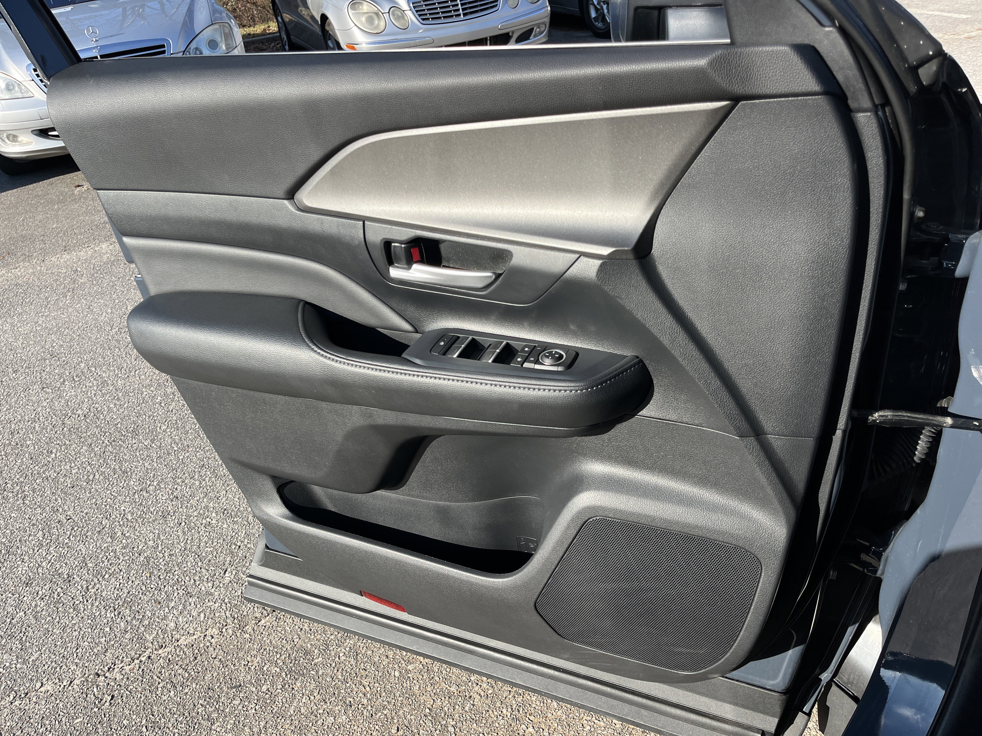 Used 2024 Toyota Grand Highlander XLE image 17