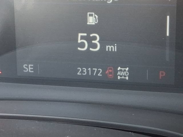 Used 2025 Cadillac XT5 Luxury w/ LPO, Floor Liner Package AWD/4WD image 18