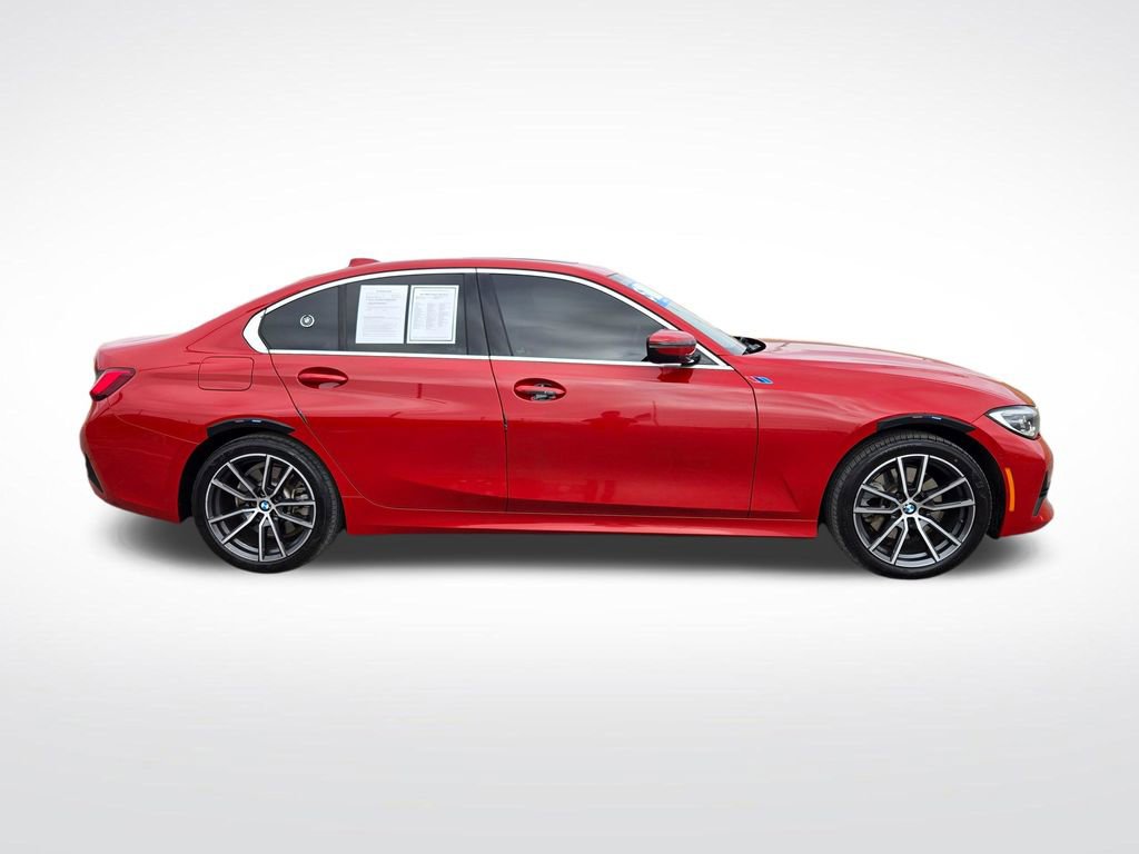 Used 2021 BMW 330i xDrive Sedan w/ Convenience Package image 2