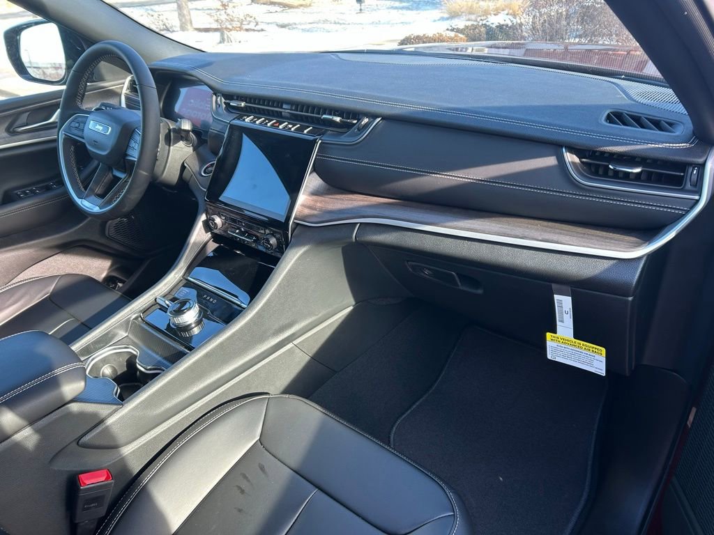 New 2025 Jeep Grand Cherokee Limited image 22