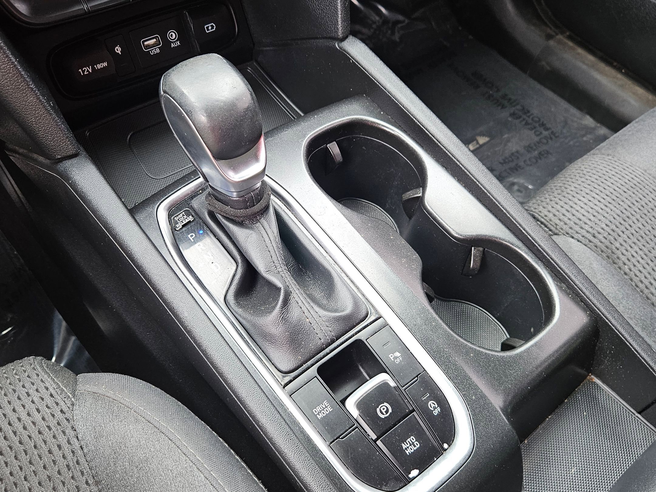 Used 2020 Hyundai Santa Fe SEL w/ Convenience Package FWD image 19