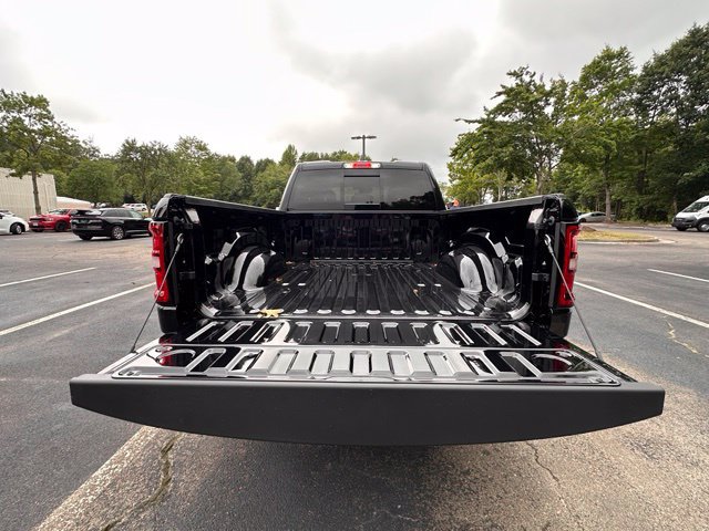 New 2026 RAM 1500 Express AWD/4WD image 12