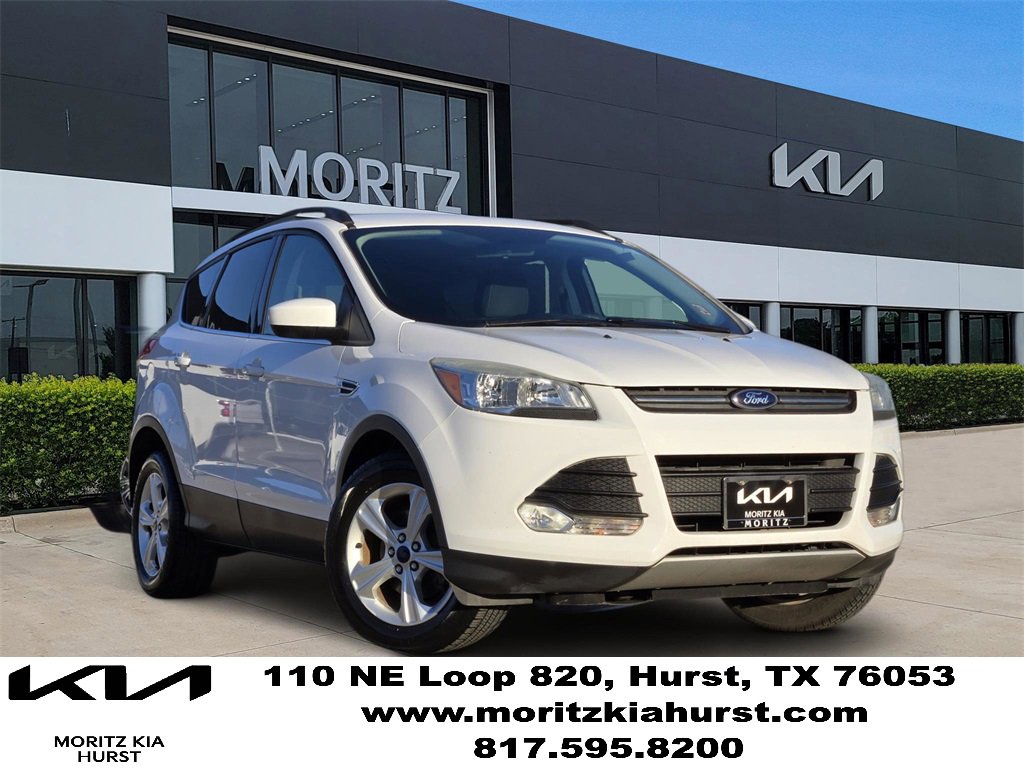 Used 2016 Ford Escape SE w/ Equipment Group 201A image 1