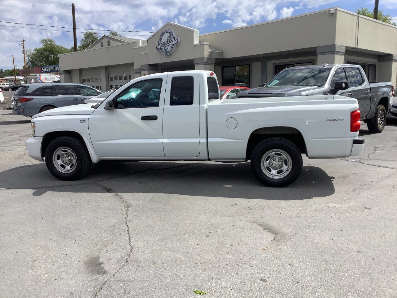 Used 2010 Dodge Dakota ST w/ Extra Security Group AWD/4WD image 14