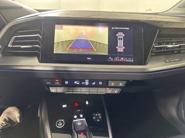 Used 2022 Audi Q4 e-tron Prestige image 22