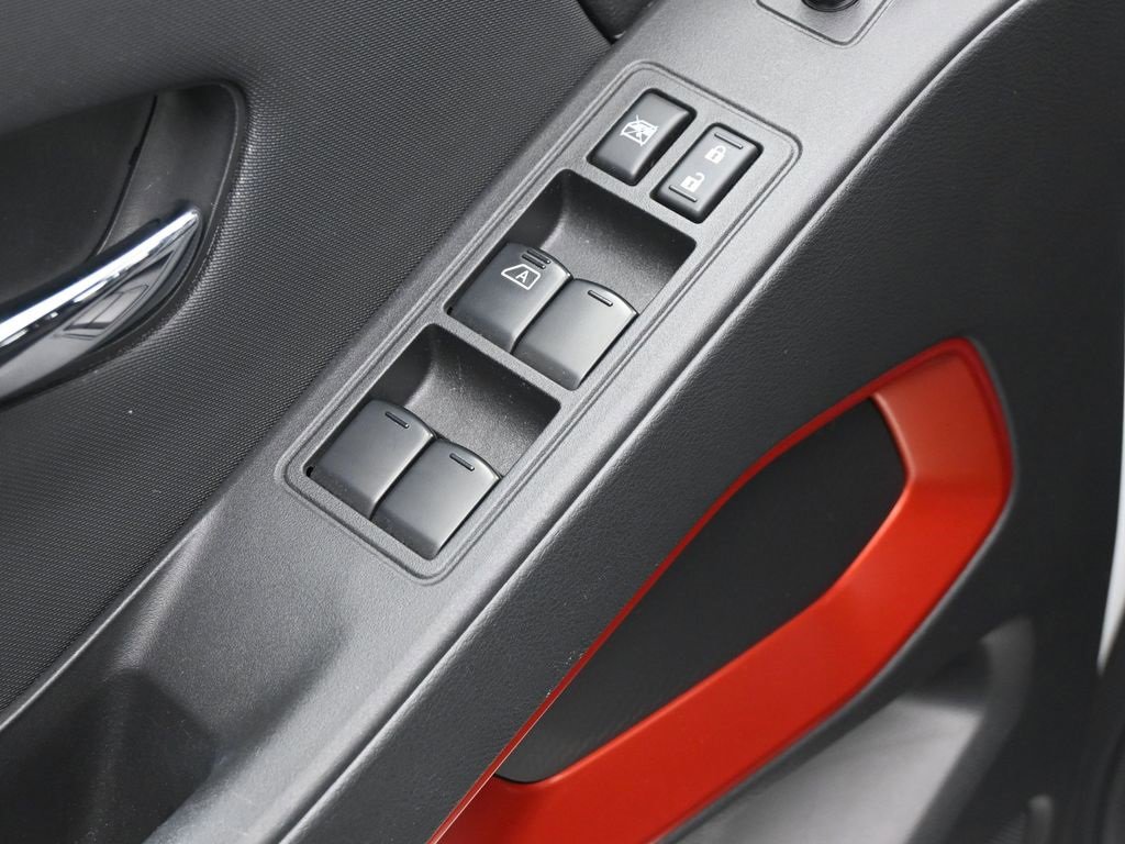 Used 2024 Nissan Frontier PRO-4X w/ Pro Convenience Package image 16