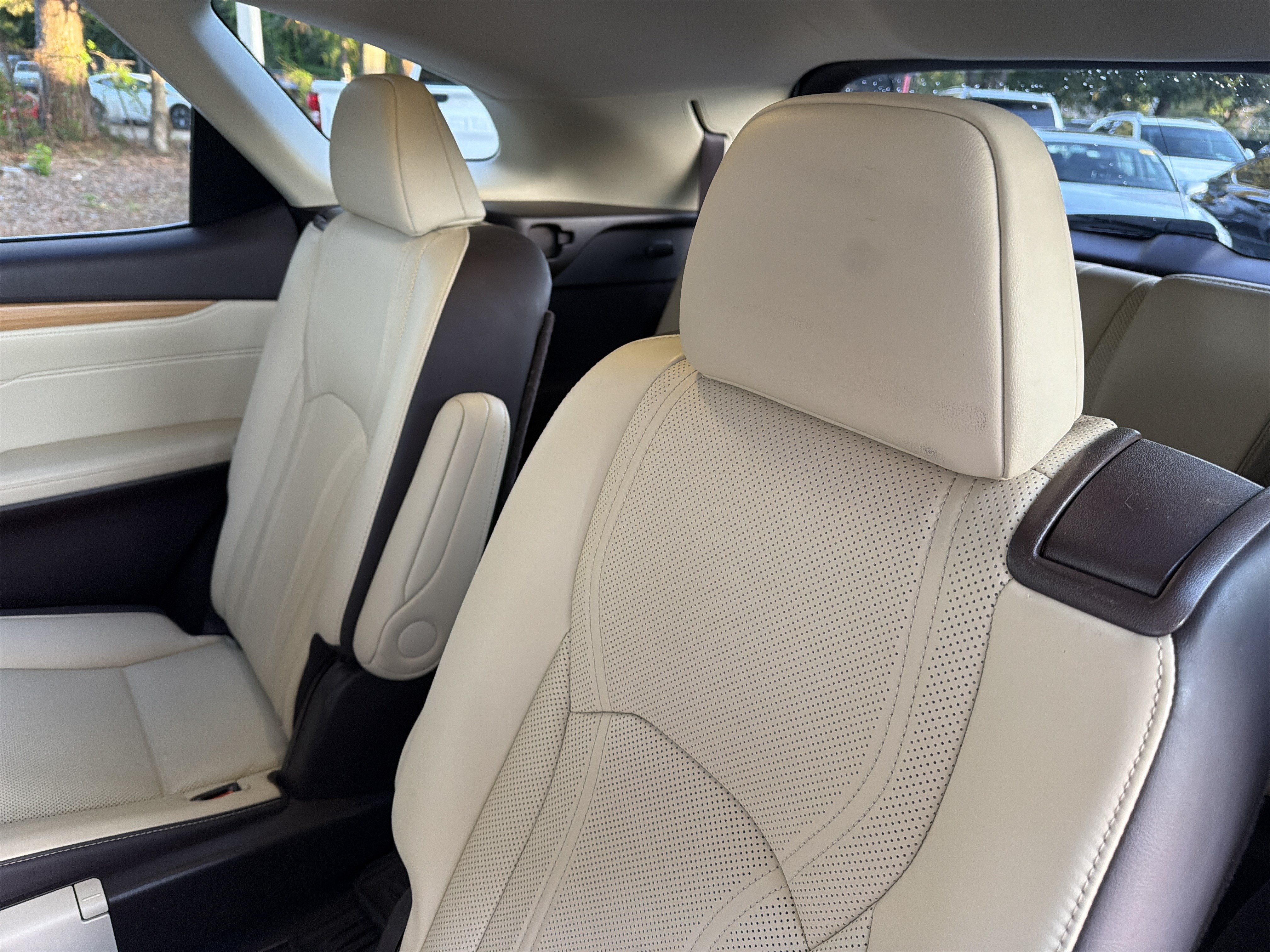 Used 2019 Lexus RX 350L AWD image 33