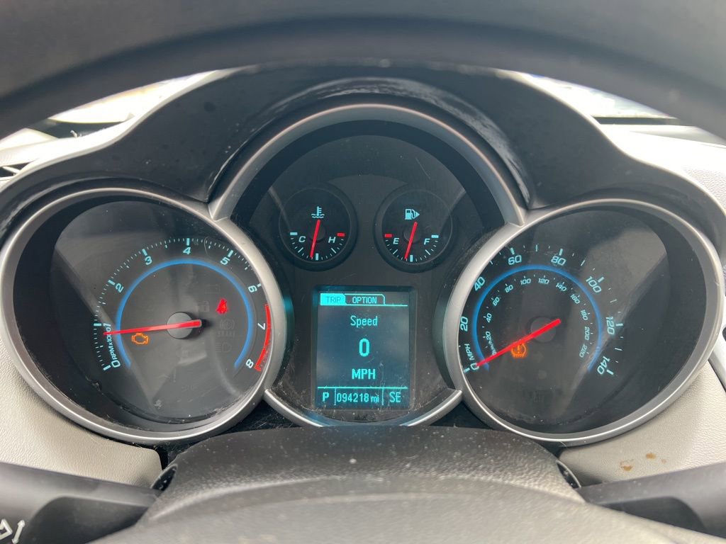 Used 2014 Chevrolet Cruze LS image 11