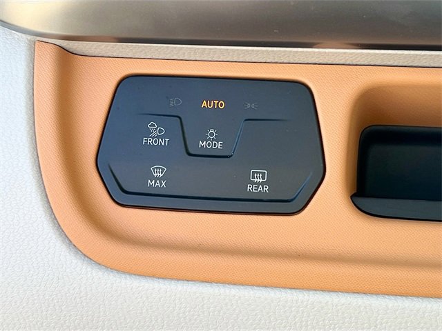 New 2025 Volkswagen ID. Buzz 1st Edition image 10