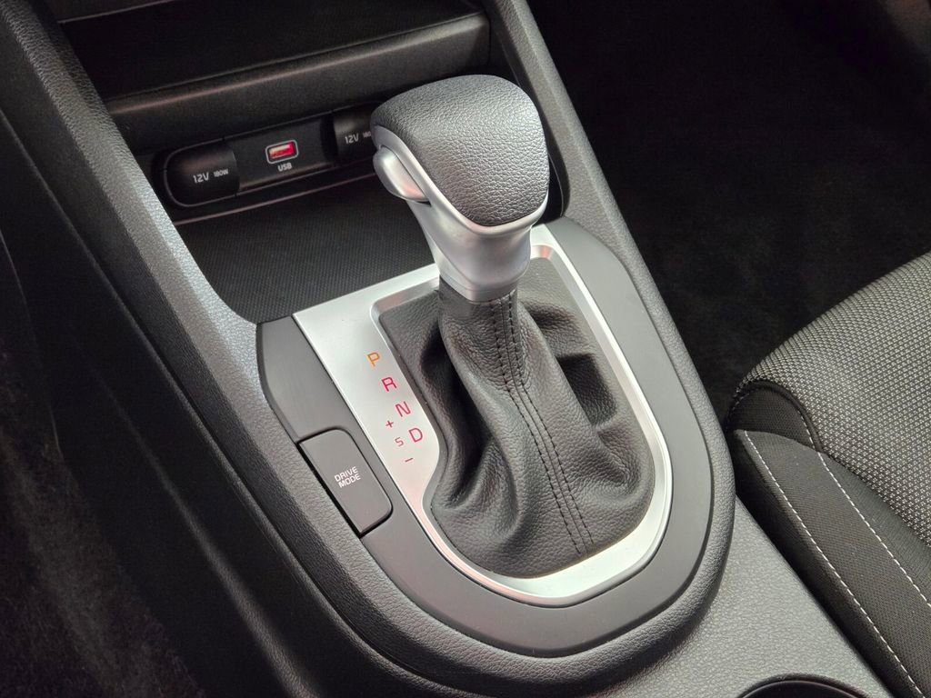 Used 2022 Kia Forte LXS image 30