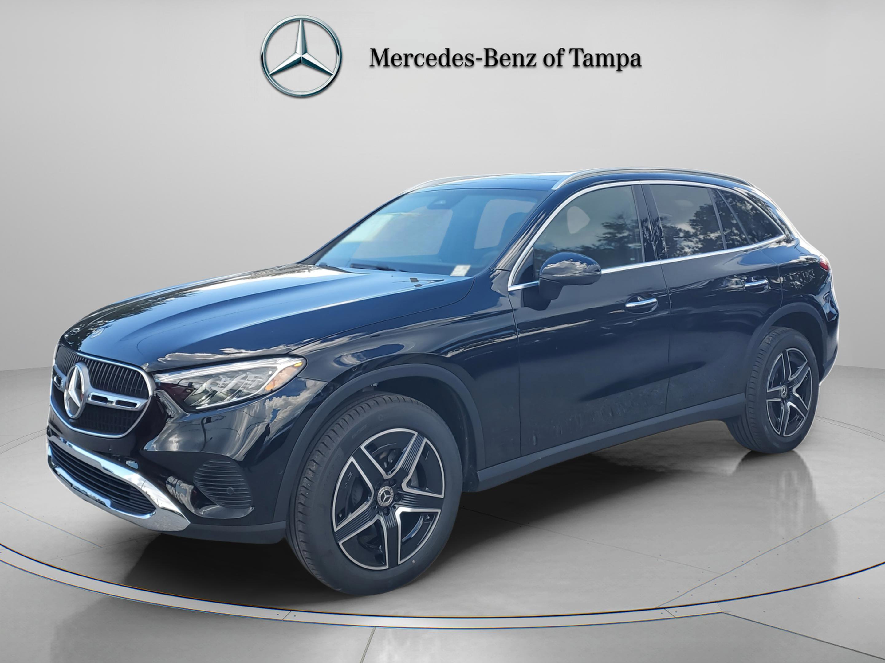 Certified 2026 Mercedes-Benz GLC 300 4MATIC image 1
