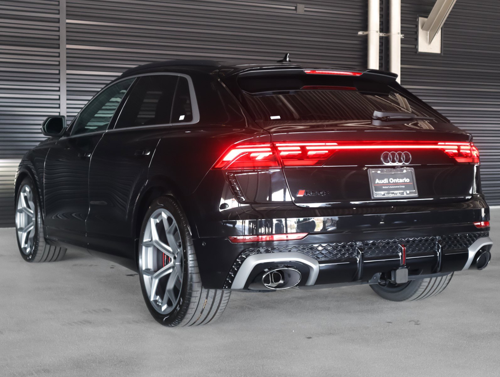 New 2025 Audi RS Q8 performance image 2