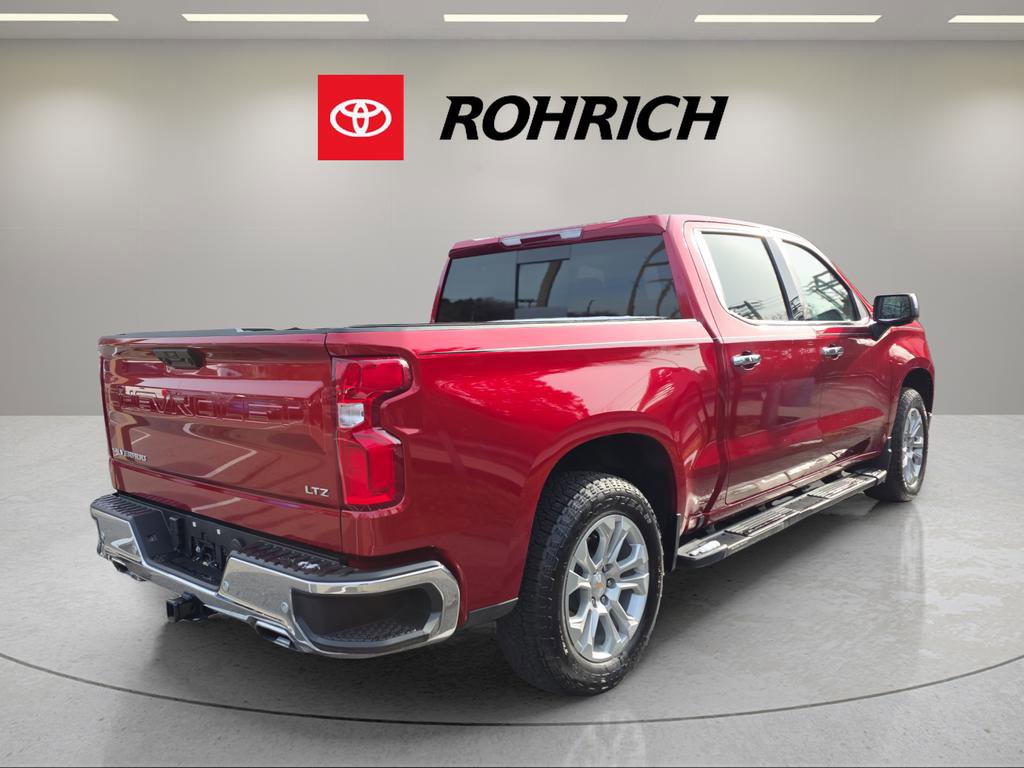 Used 2025 Chevrolet Silverado 1500 LTZ w/ LTZ Premium Package image 6
