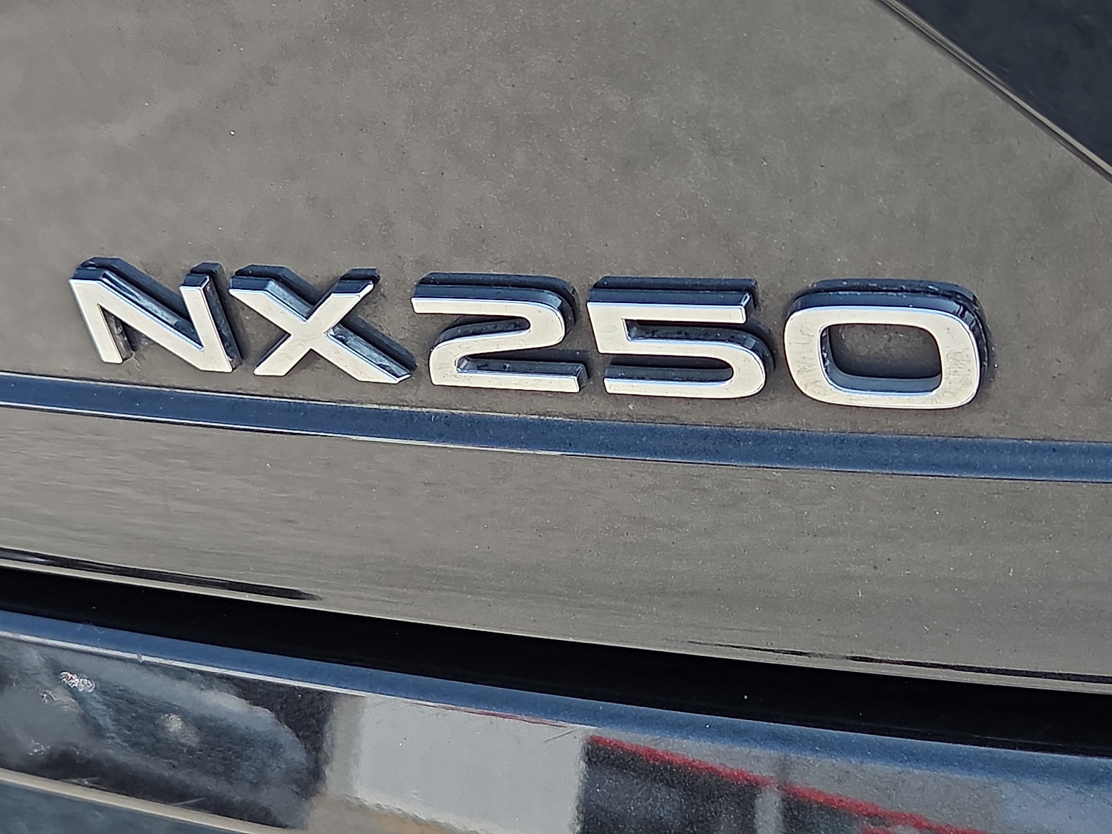 Used 2024 Lexus NX 250 FWD image 8
