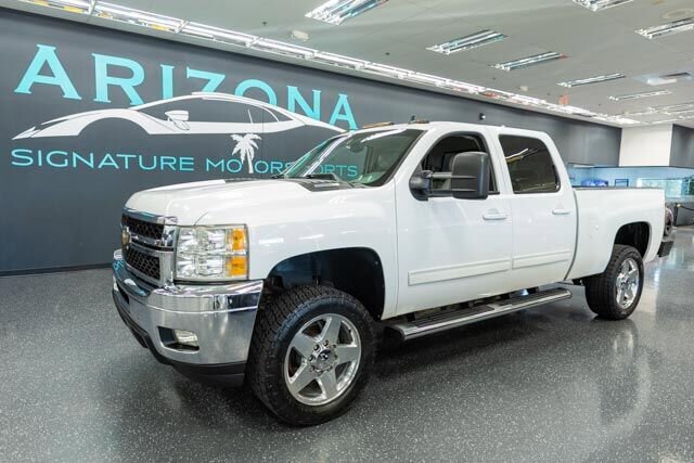 Used 2011 Chevrolet Silverado 2500 LTZ w/ LTZ Plus Package AWD/4WD image 2