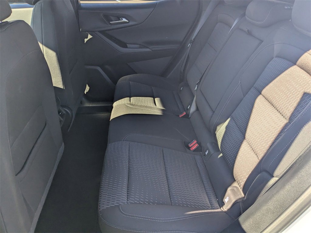 Used 2025 Chevrolet Equinox LT image 29