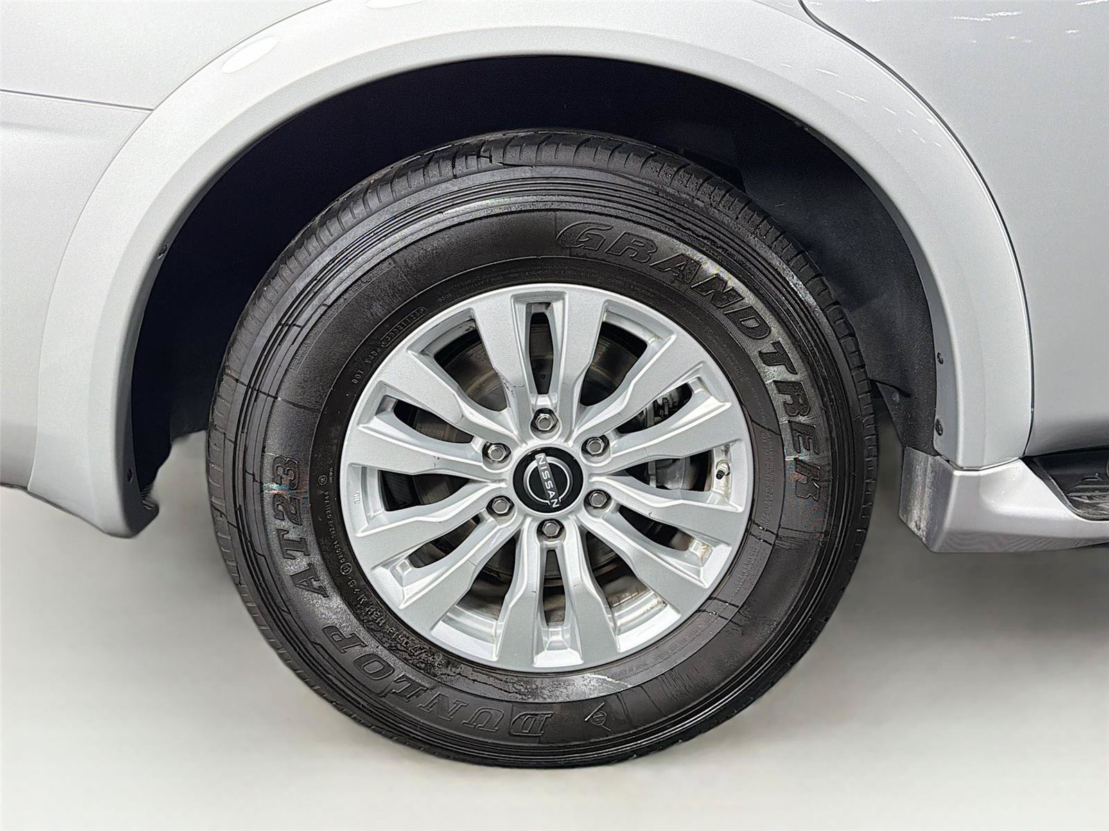 Used 2024 Nissan Armada SV AWD/4WD image 34