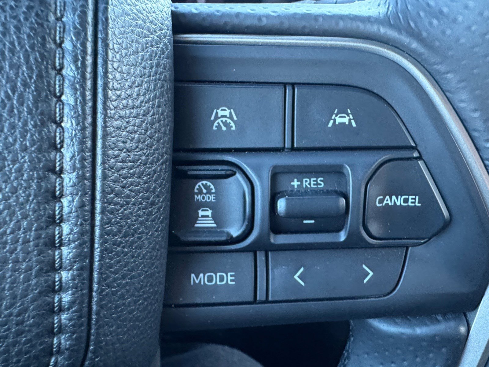 Used 2025 Toyota 4Runner TRD Sport image 17