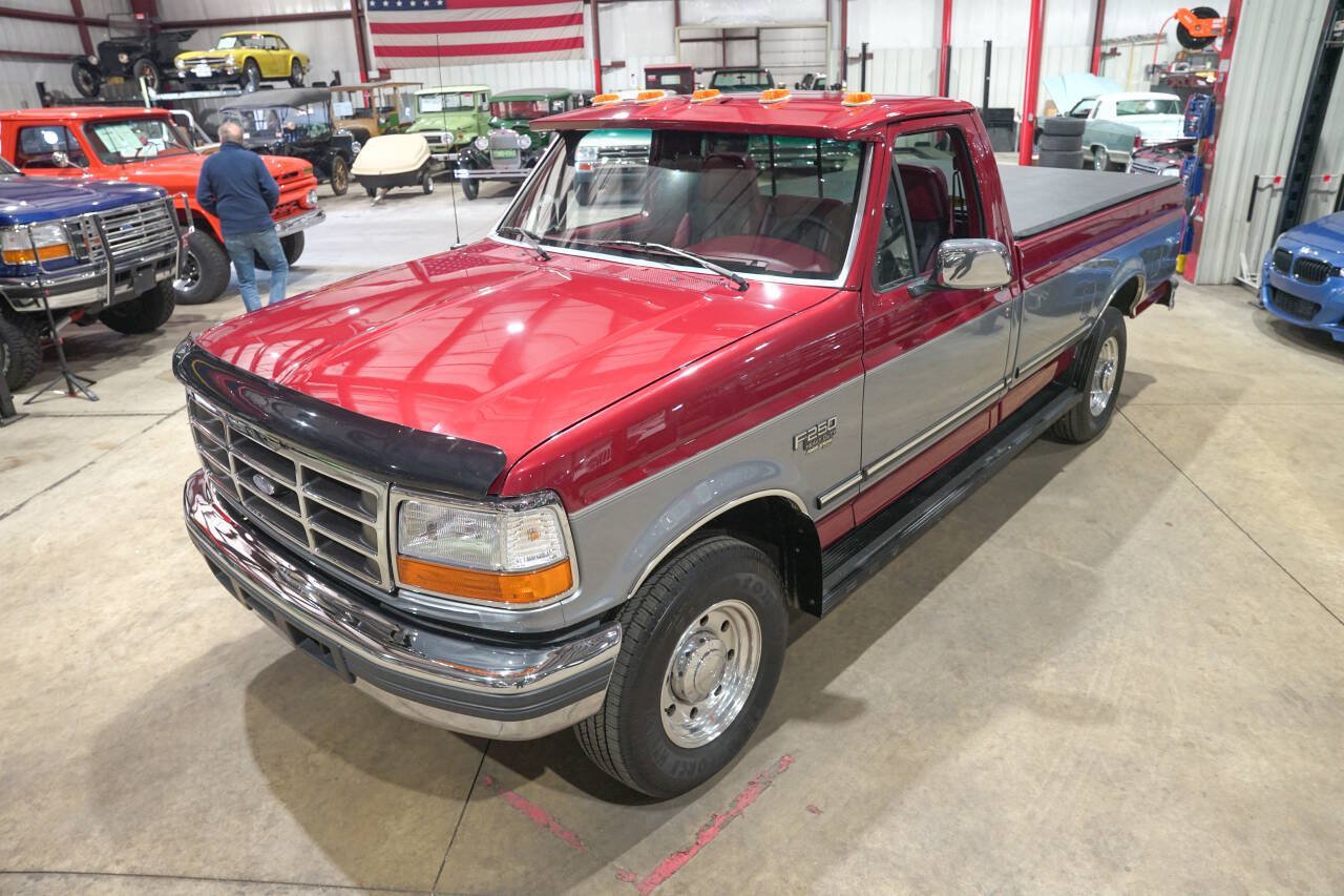Used 1997 Ford F250 2WD Regular Cab Heavy Duty image 15