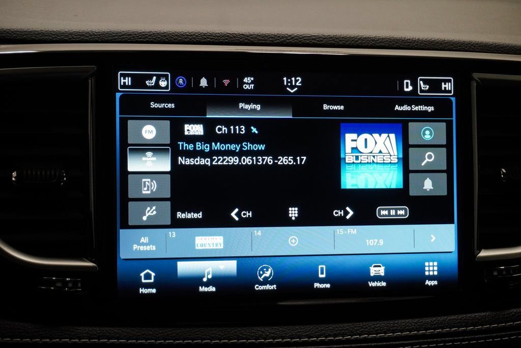 New 2026 Chrysler Pacifica Select FWD image 23