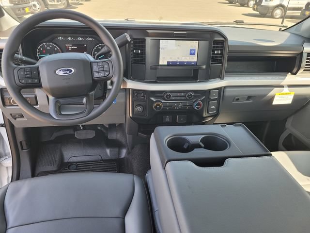 New 2026 Ford F250 XL w/ XL Chrome Package RWD image 7